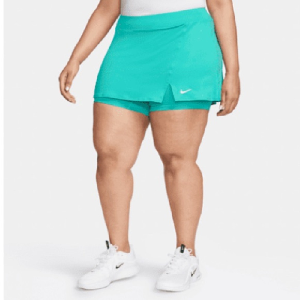 Nike Women's Aqua Skort